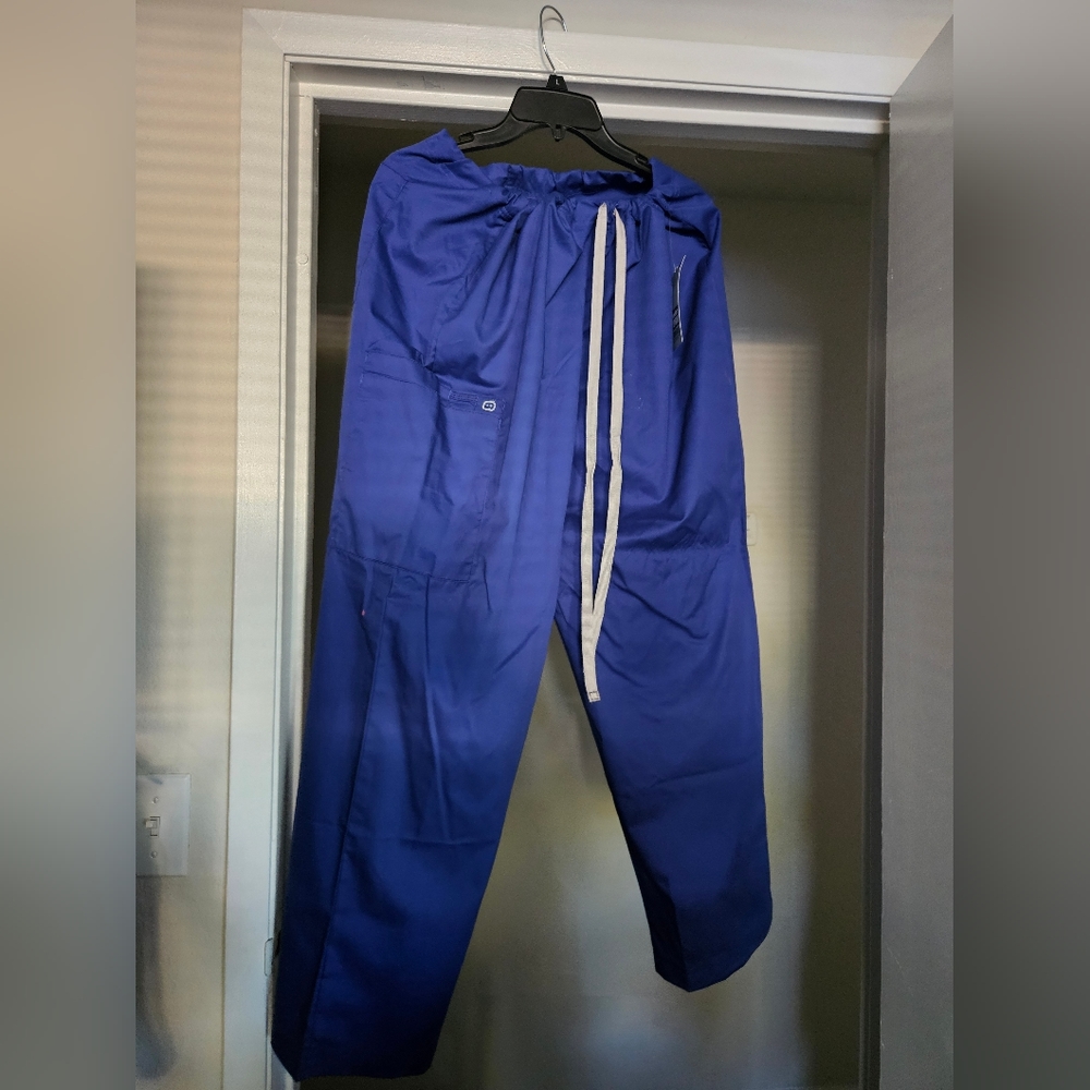 Scrub pants